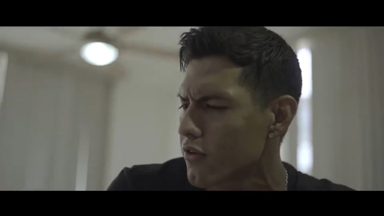 BeeJay - Oro Enterrado (Video Oficial)