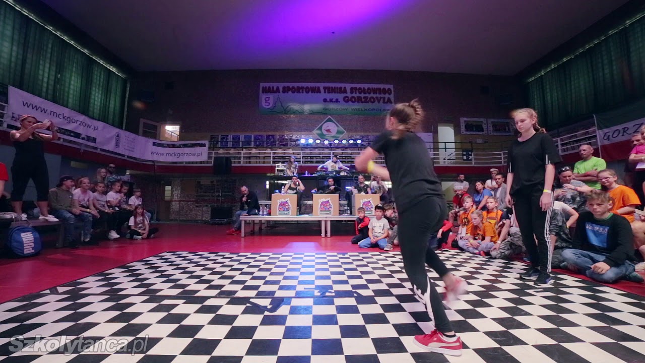 Top16 Młode Wilki II Breaking - Klaudia vs Ana |Gorz&oacute;w Funkowo Kids 2018|WWW.SZKOLYTANCA.PL