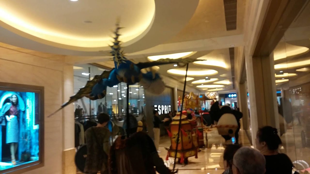 Sheraton Macau Shrek parade