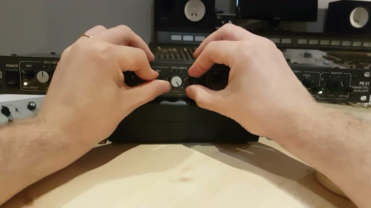 Rane PE51 - Mono EQ from 20hz to 300hz