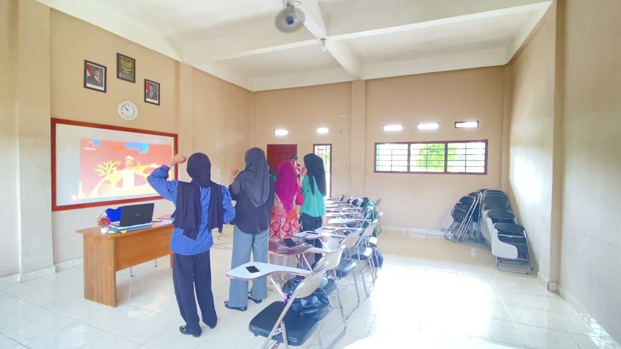 Masalah Pokok Ekonomi, Dewi Mitasari ( 2387203029)