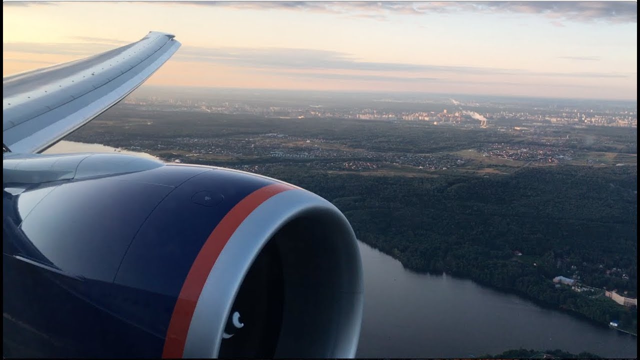 Aeroflot Boeing 777-300ER Majestic Approach & Landing at Moscow Sheremetyevo Airport