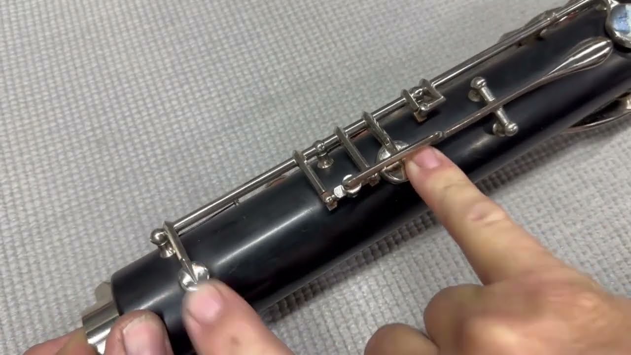 Bass Clarinet Octave Key System Explained