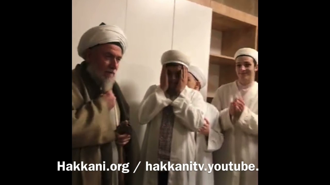 Şeyh mehmet efendi hz. Mahmut efendi hazretlerininhanesini ve medresesini ziyaret etti