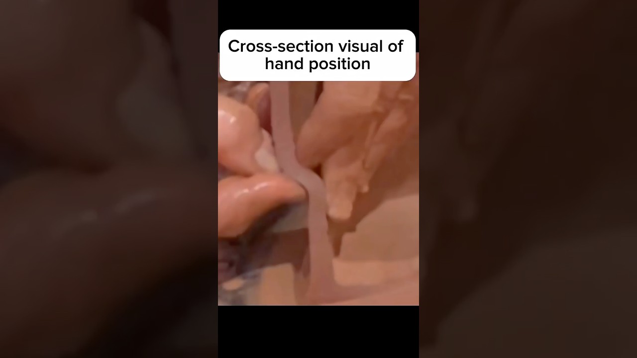 How do the walls thin out? Demonstration #pottery #potter #wheelthrowing #handposition #potterywheel