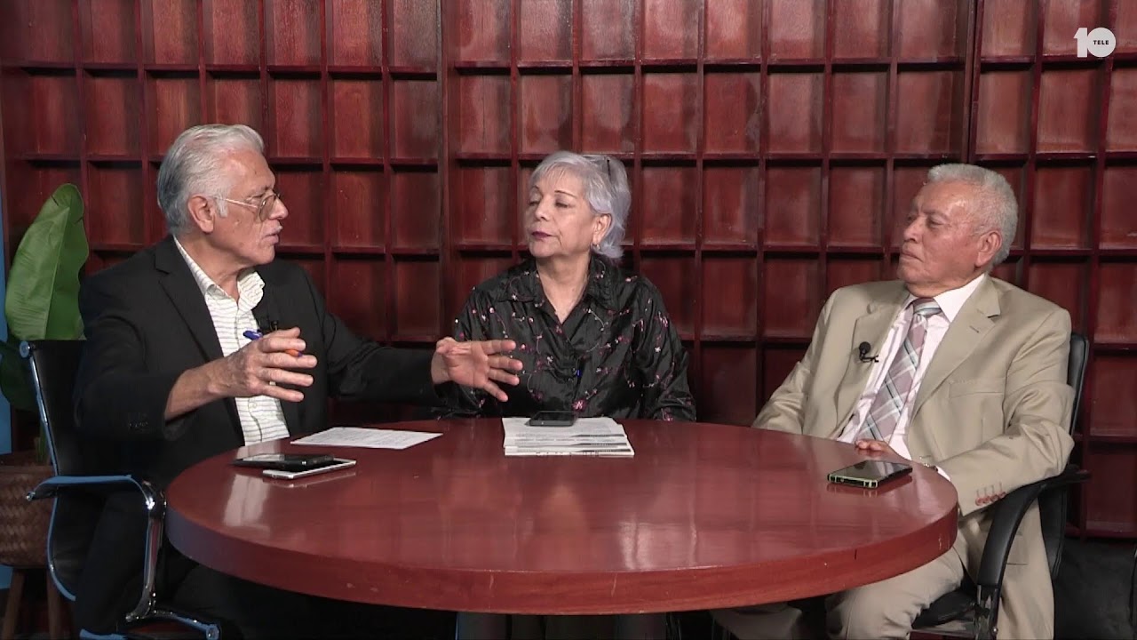 En la Opinión De... Ernesto Acero, Memo Aguirre y María Ester González