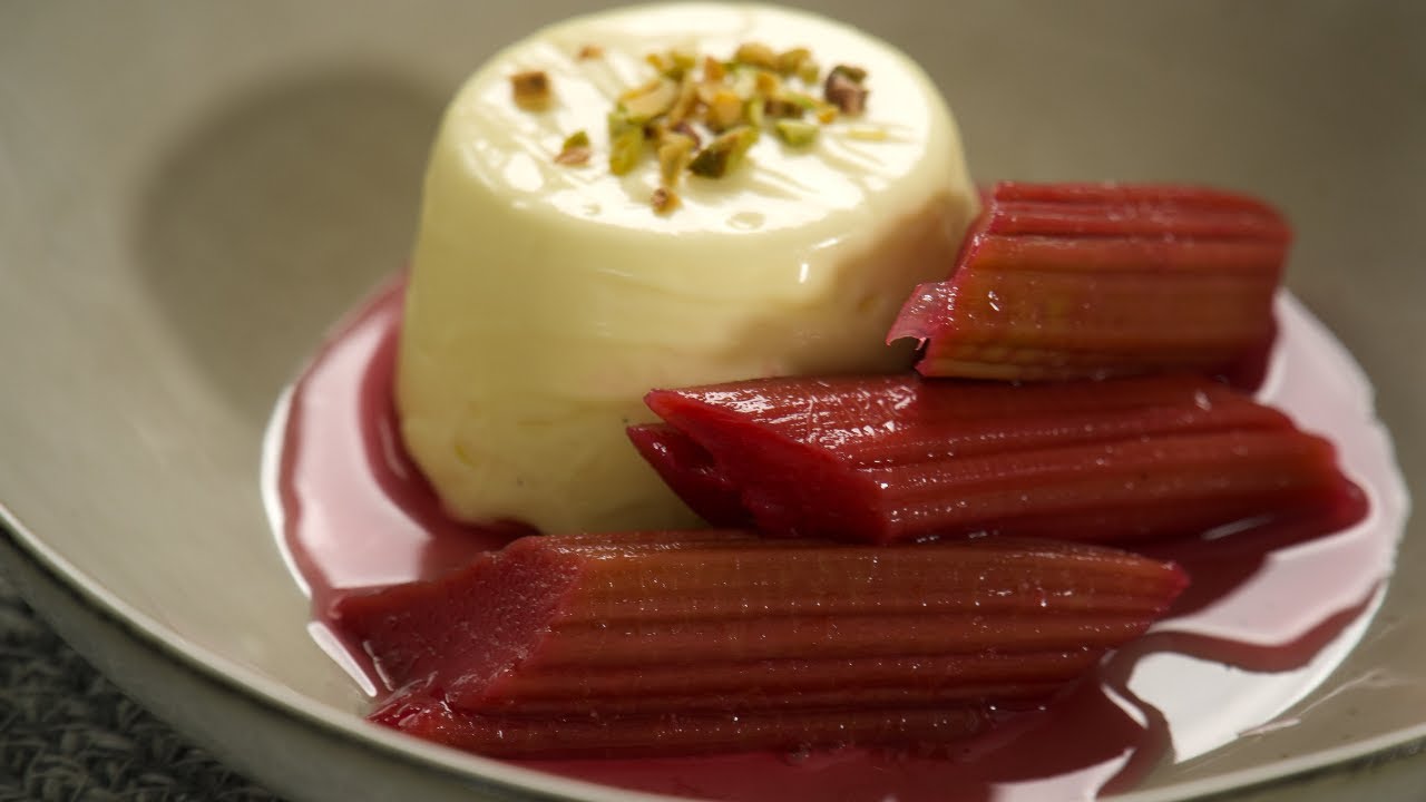 Dessert Recipe - Poached Rhubarb Panna Cotta