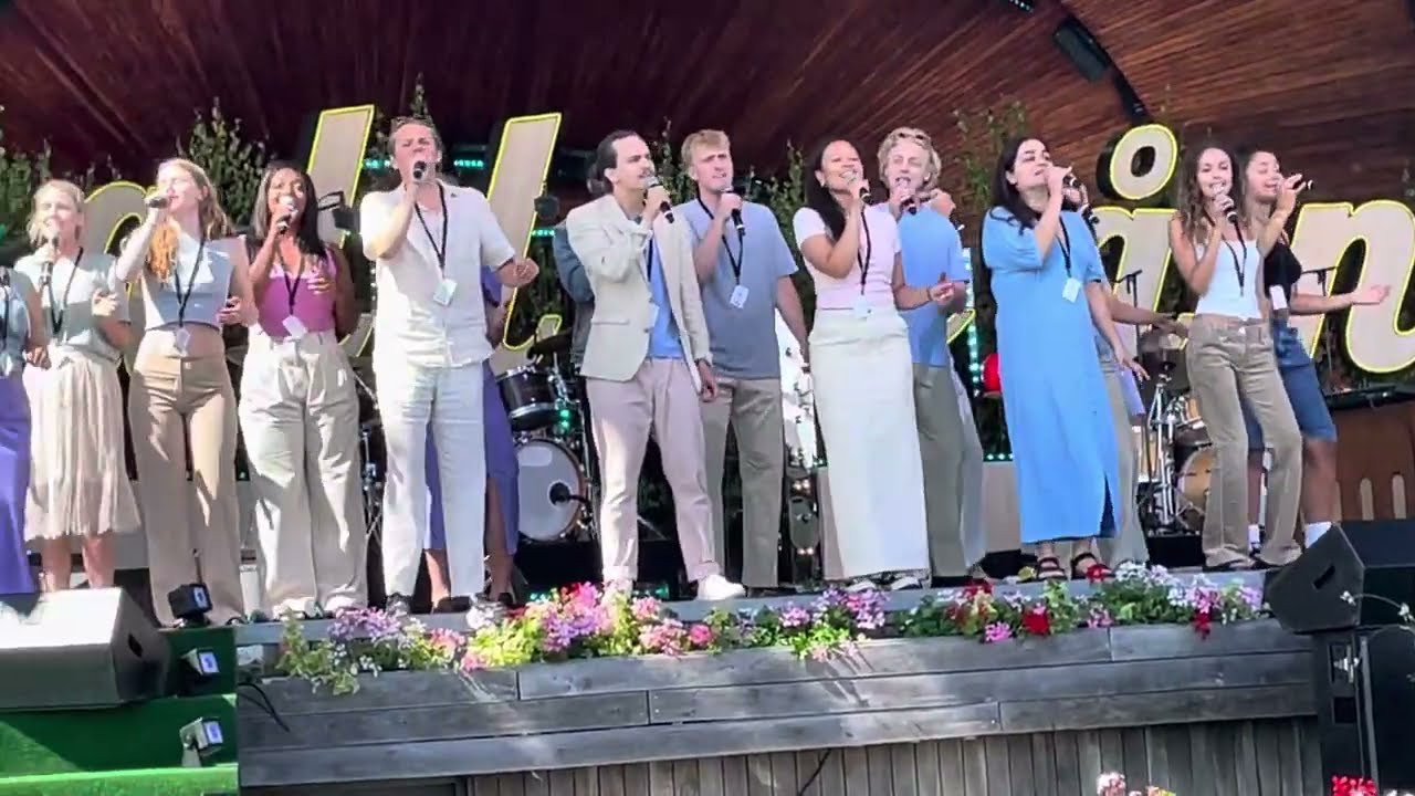 ALLSÅNG PÅ SKANSEN (repet) 2. Pernilla Wahlgren & Tommy Nilsson. Lasse Berghagen. 9 juli 2024.