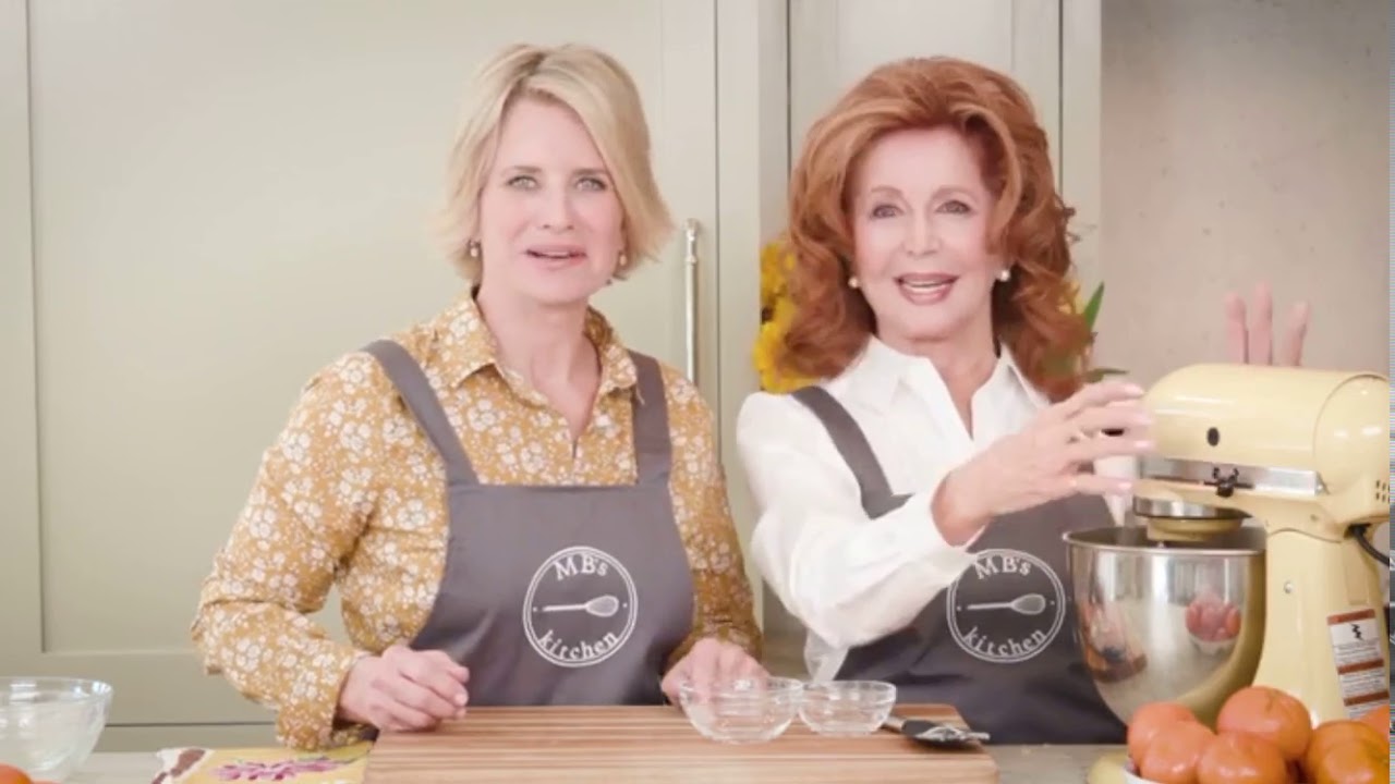 Mary Beth's Kitchen with Suzanne 2019