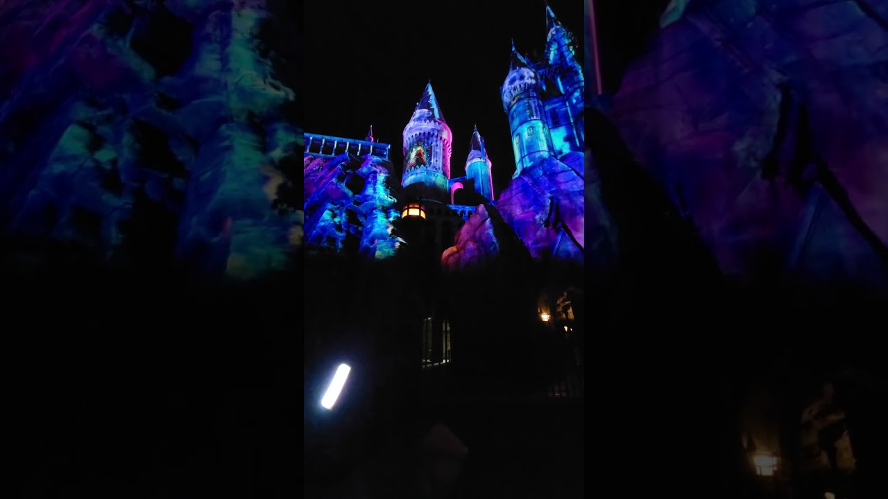 Christmas in The Wizarding World of Harry Potter™ show at Universal Studios Hollywood