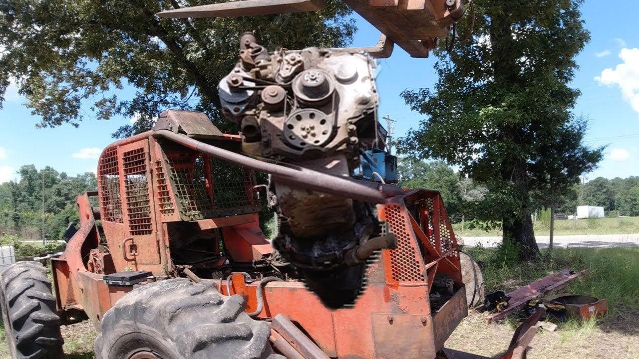 Pulling A TIMBERJACK Skidder ENGINE Out! We Find HUGE Problems!