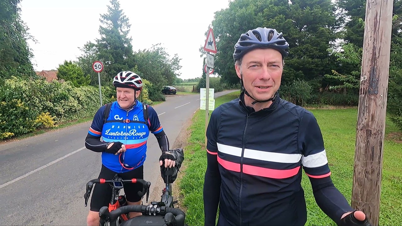 Riding the Long Way Home - 860 Miles. - Meeting Another YouTuber in The Vale of Belvoir