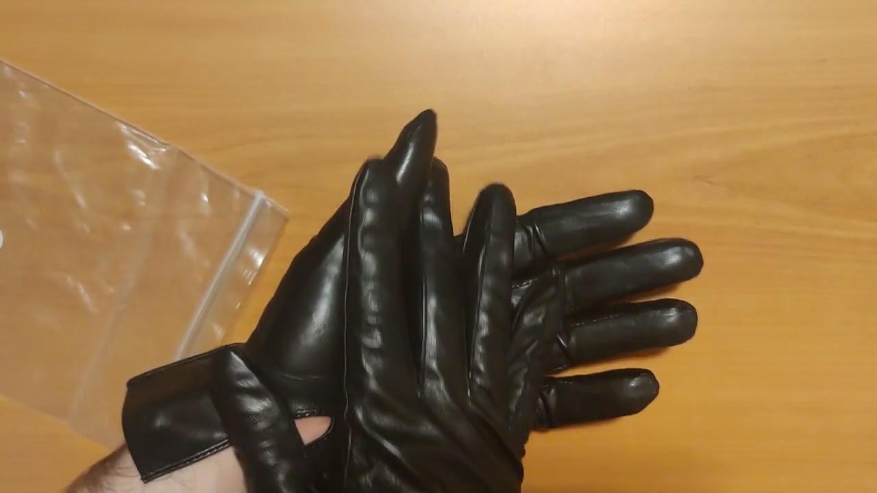 Black unlined leather gloves