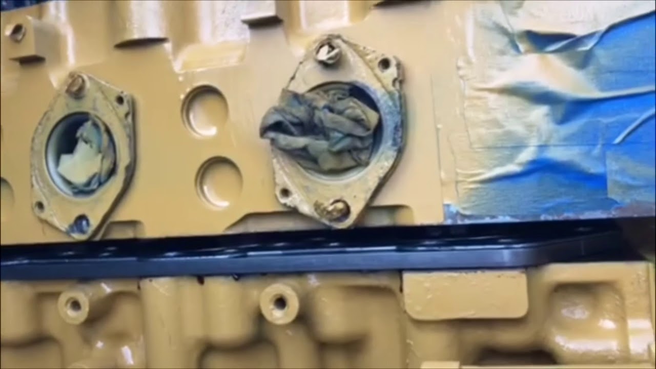Motor caterpillar C15 armando  el motor parte #1