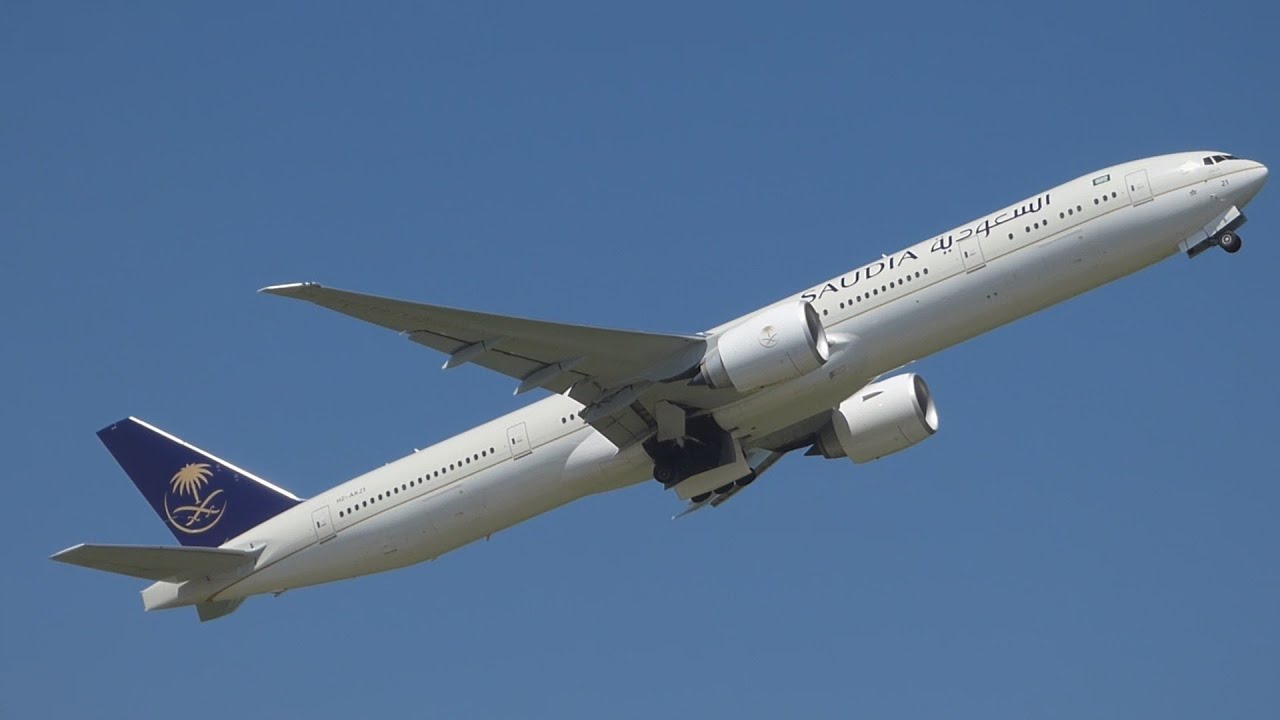 [FullHD] EMERGENCY DIVERSION Saudia 777-300ER  at Geneva/GVA/LSGG