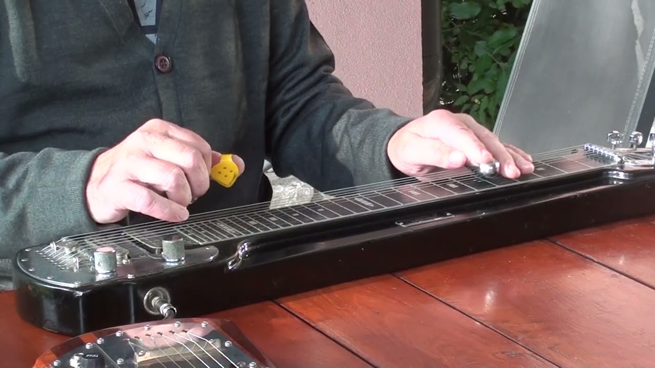 THE SWINGIN'  SHEPHERD BLUES