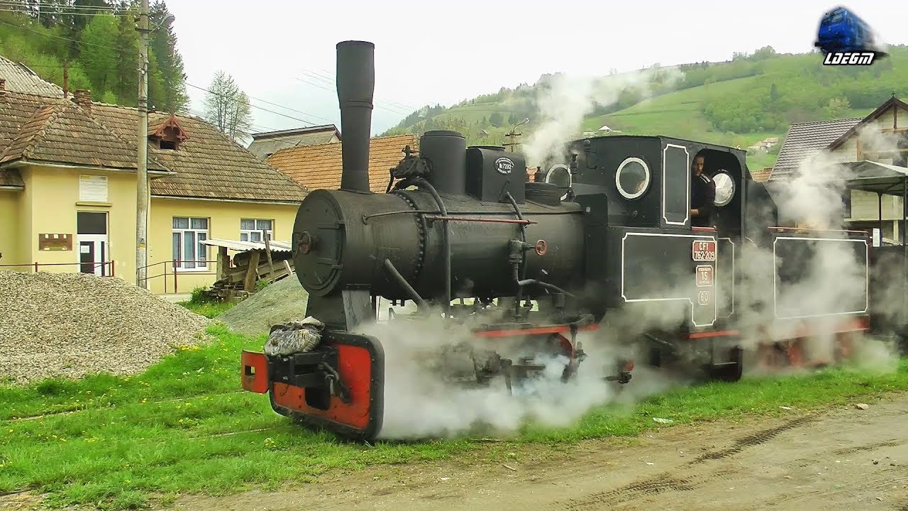 102 Years Old Steam Loco Mocănița 762.209 CFI Dampflok in C&acirc;mpeni - 01 May 2019
