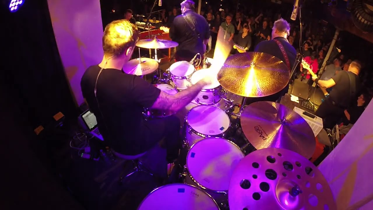 King King Band |  A Long History Of Love Live in Switzerland