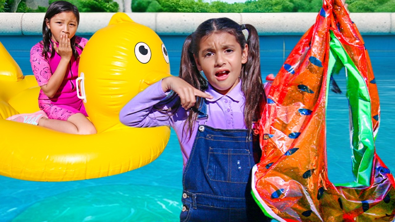 Ellie y Eva Rompen Juguetes en la Piscina y Aprenden Reglas 🏊‍♀️🧸