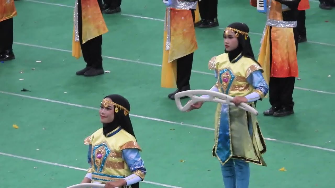 DRUMBAND MI PLUS MADANIA (KEDIRI MARCHING COMPETITION 9 TAHUN 2025)