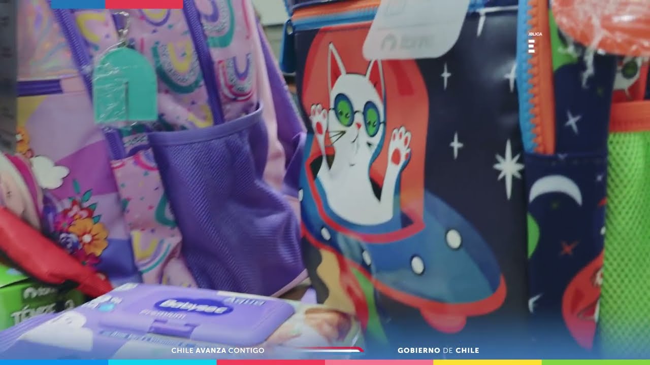 SLEP Iquique - Inicia entrega de más de 20.300 kits escolares en Iquique y Alto Hospicio