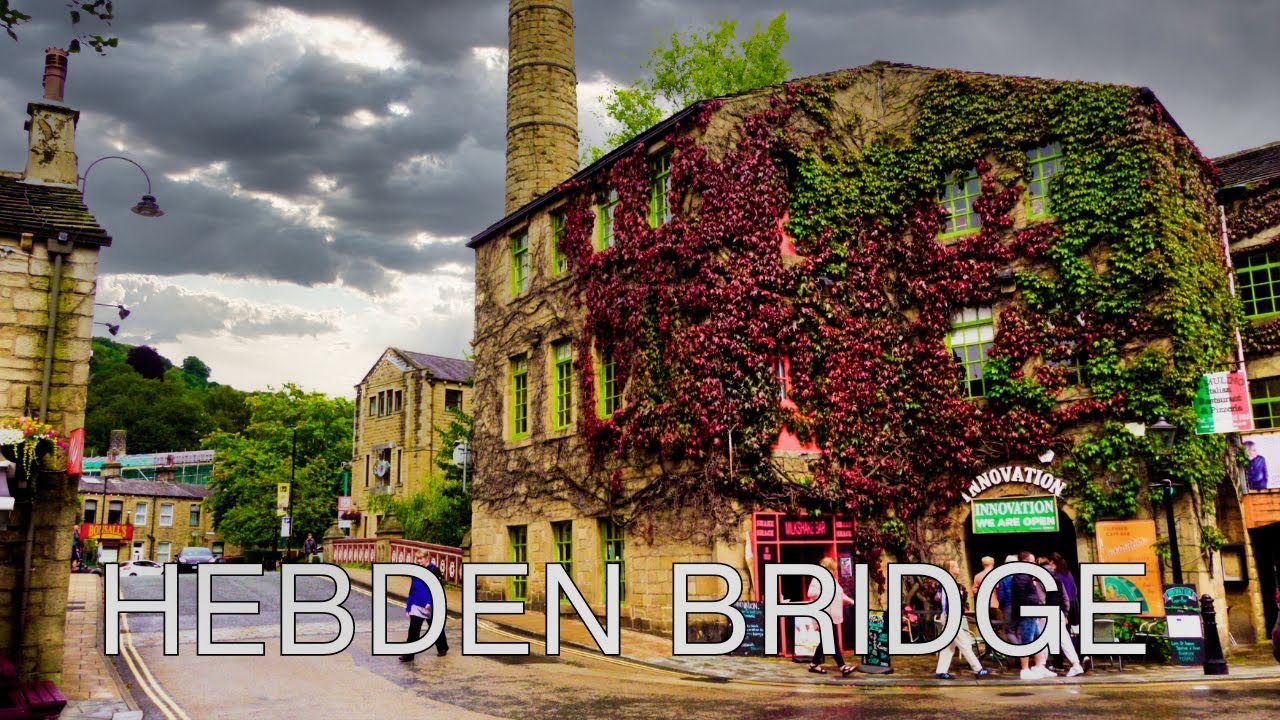 🇬🇧 Rainy Day Walk in Hebden Bridge. Small and Charming English Town. 4K Video