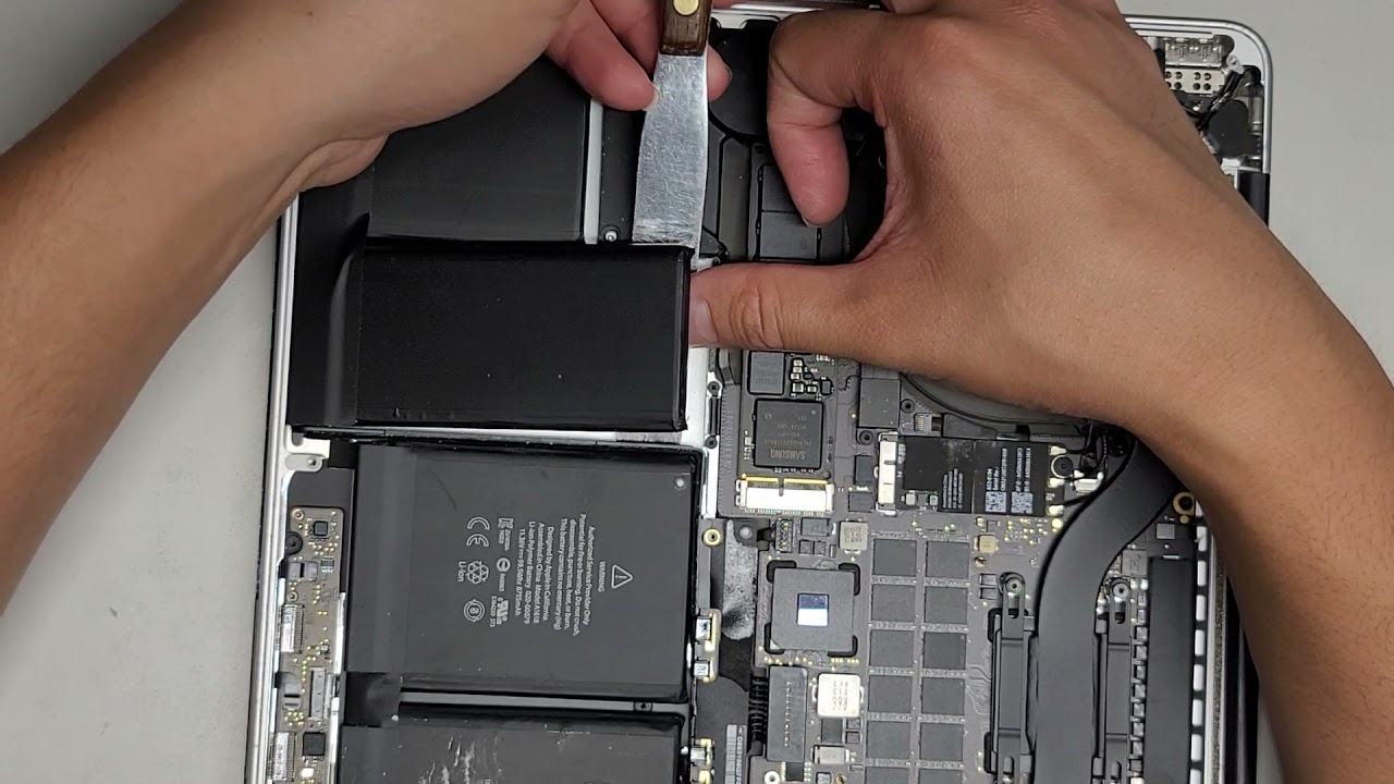 15" inch Retina MacBook Pro A1398 Mid 2015 Disassembly Battery Replacement Repair