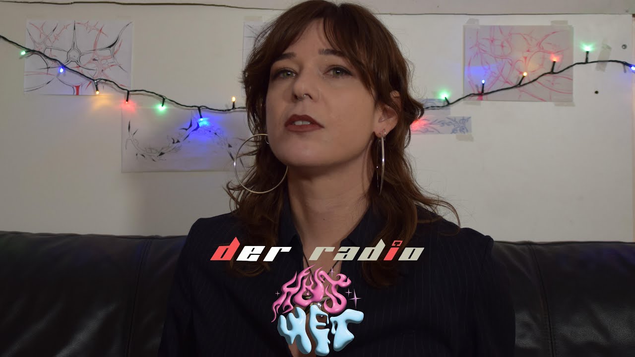 HOT&WET - LILA GOLD & DER Radio