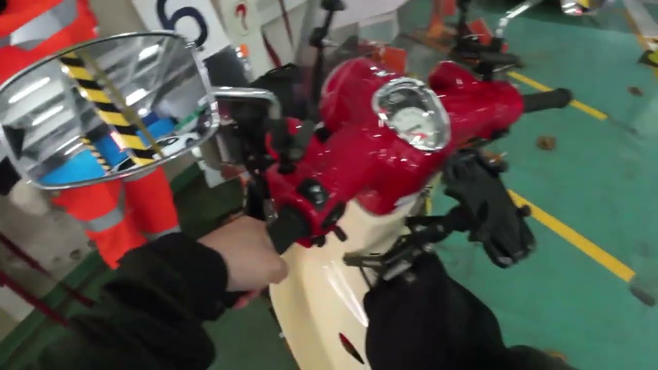 オーシャン東九フェリー(徳島港) 下船走行動画【HONDA スーパーカブ110】2024/7/11 PM1:19【from Tokyo to Tokushima with ferry】