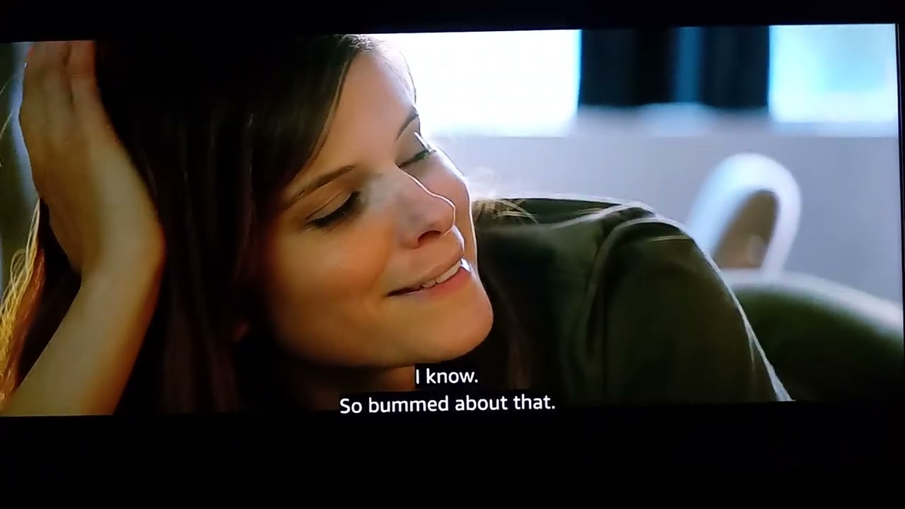 Megan Leavey (2017): Foot massage