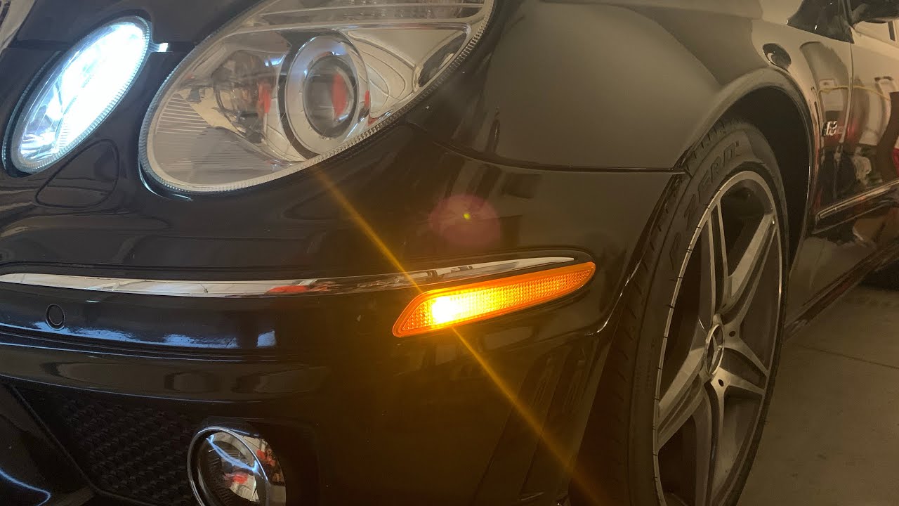 How To Replace Mercedes W211 Side Marker..Side Marker Socket Wire Harness..Light Bulb 💡 