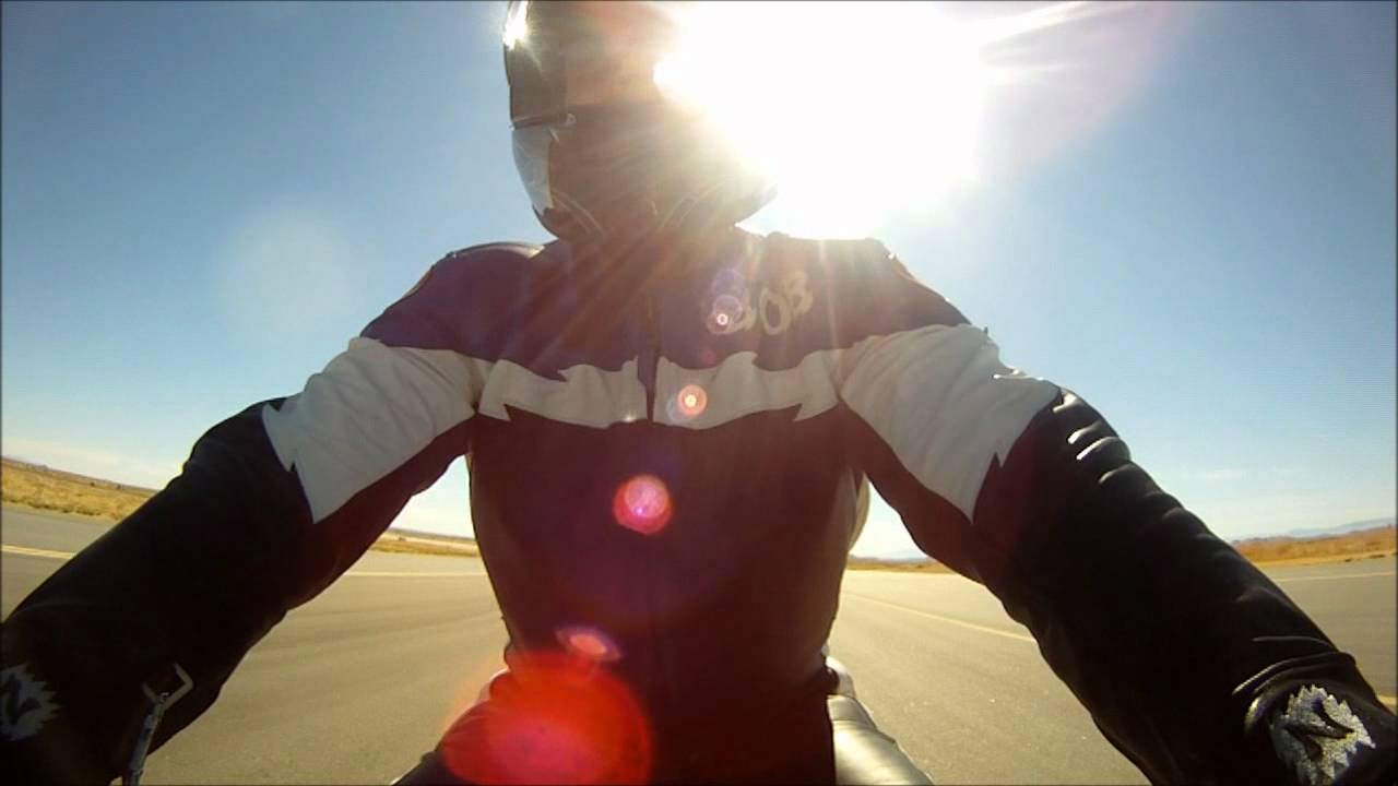 Rearview Bob's 212 mph mojave run 808