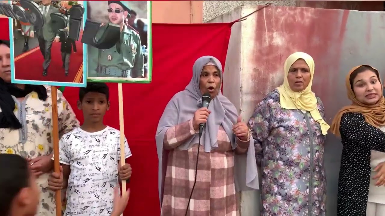 ساكنة حي الدخلة باليوسفية تناشد السلطات من عدم وضع لاقط الهوائي لوكالة الاتصال لأنه يشكل خطر للساكنة