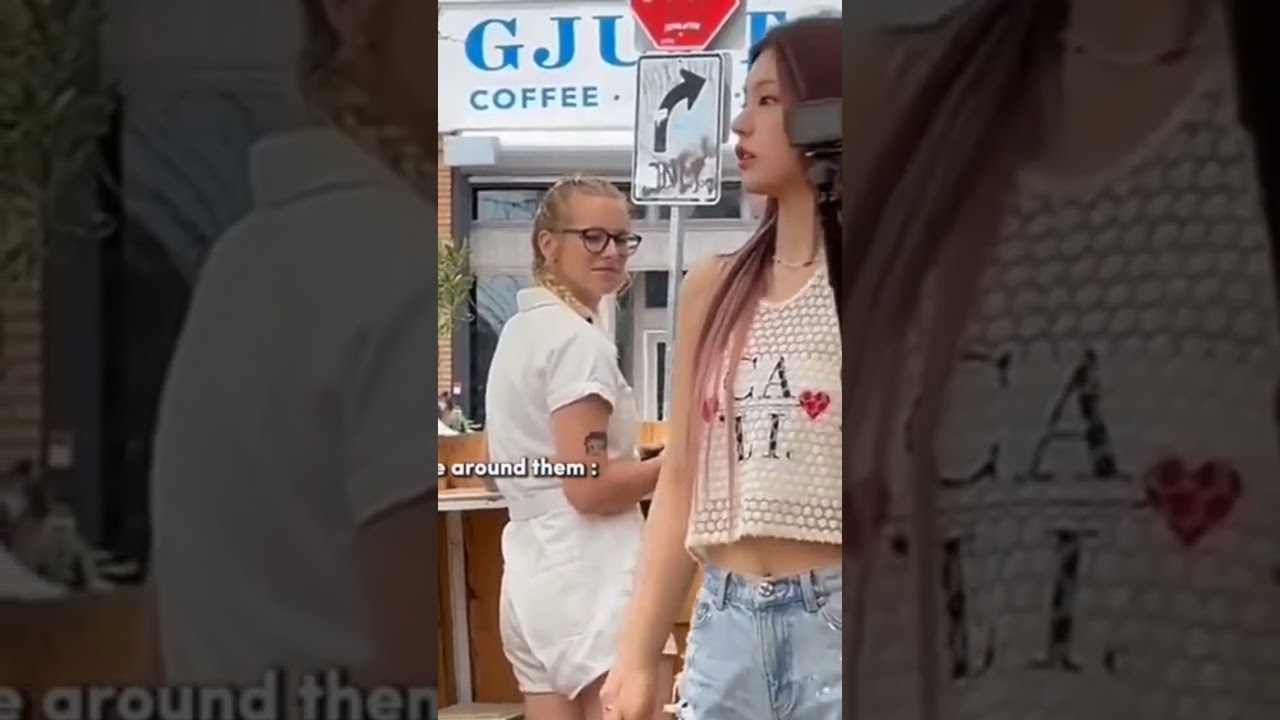 People reacts to Yeji walking! #itzy #itzyshorts #itzyyeji