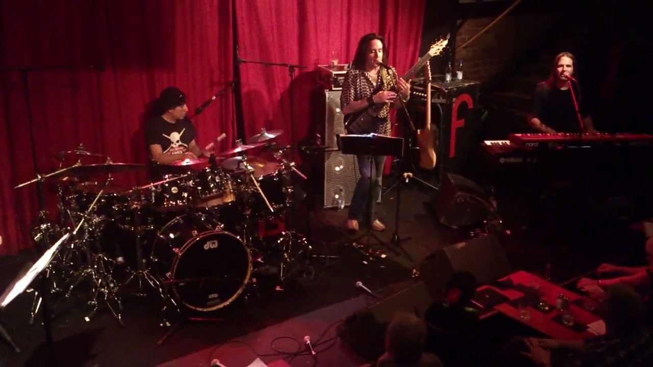 MICHAEL RUFF You don´t love me Part 1 LIVE at Fasching Stockholm 2013 05 18
