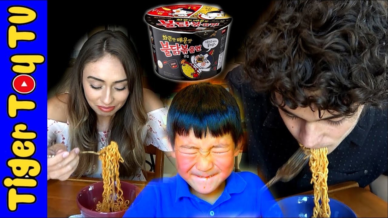 KOREAN SPICY RAMEN NOODLE CHALLENGE! TIGER TOY TV