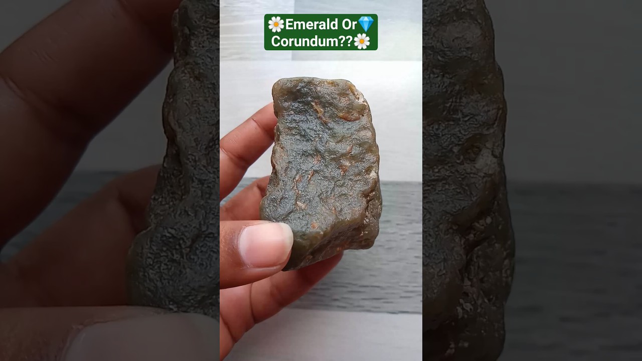 🤷Guess The Gem🧐Emerald Or Corundum Or??#shorts #emerald #corundum #earth #nature #india #gems #rock