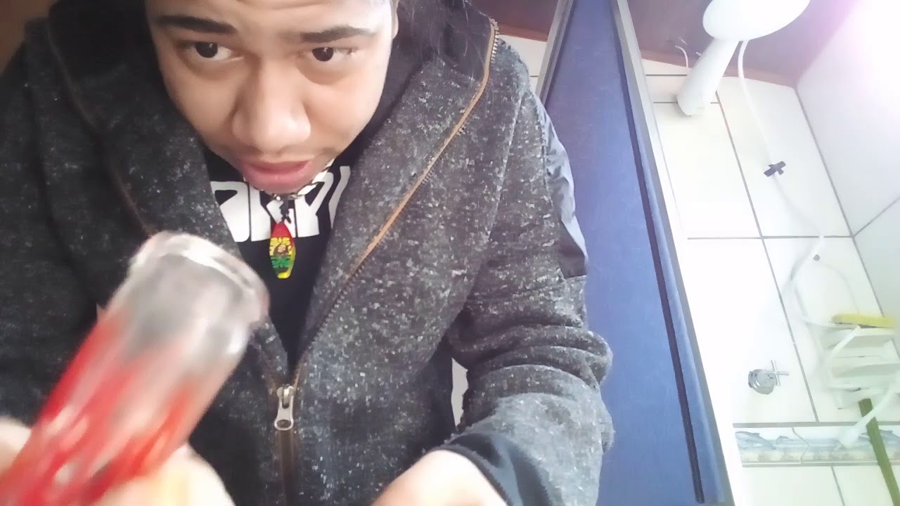 #Primeraves limpando o meu bong