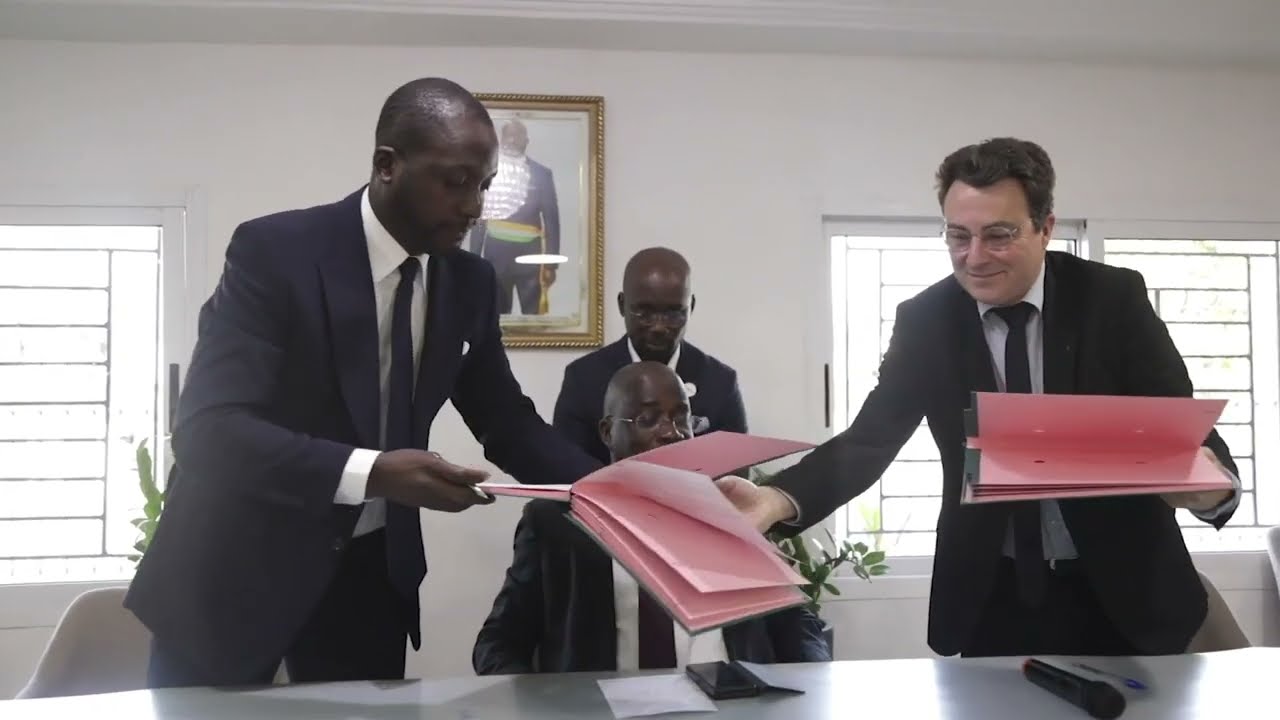 La mairie du Plateau signe une convention  pour l'installation d'un système d'éclairage moderne