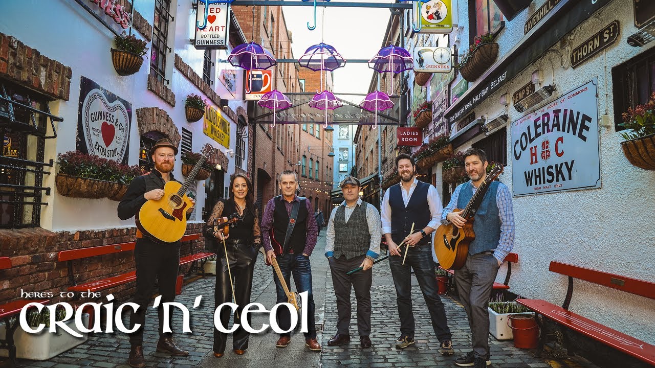 Here's to the Craic 'n' Ceol: an immersive Belfast pub experience