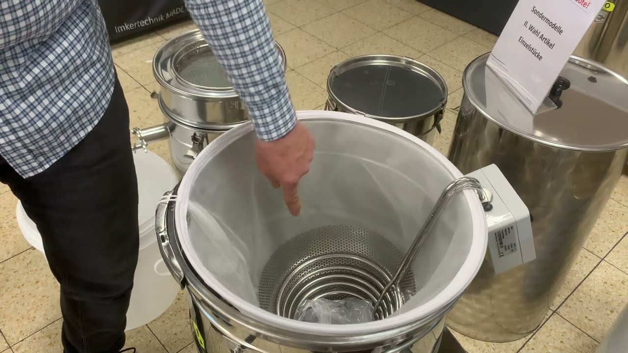 26/25 Čeř&iacute;c&iacute; n&aacute;doby ...