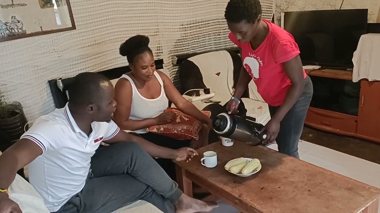 Umwana Mugenda na Nnyaa PART 1