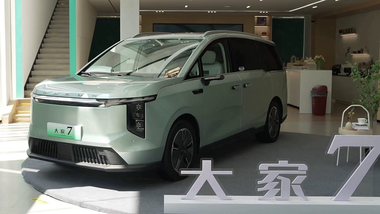 Большой электровэн для семьи: Saic Maxus MIFA 7. Запас хода 600 км.