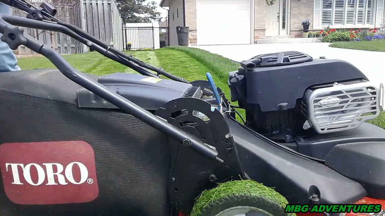 Toro Timemaster 30 - Bagging Tall Think Grass