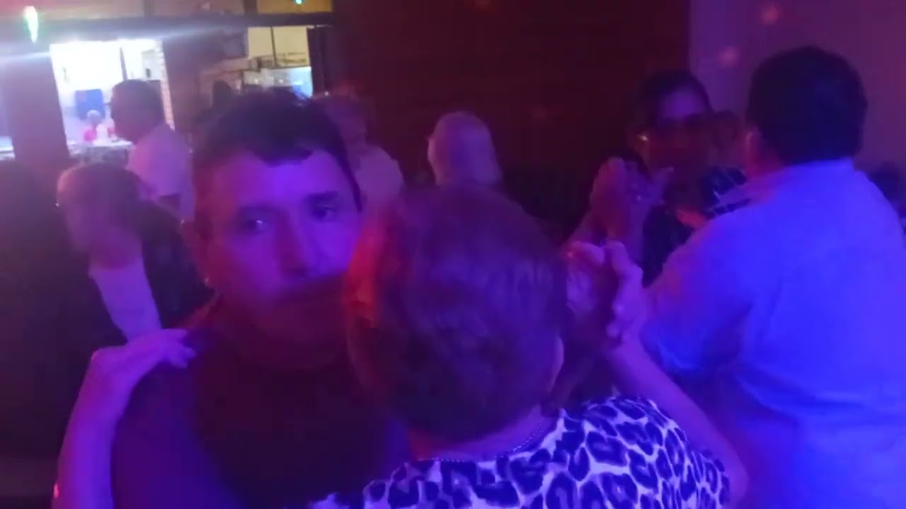 Gustavo y el grupo montaje nuevo Torino.07-03-26