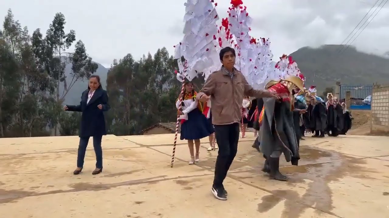 En vivo - 4 DE ENERO DESDE CASACOTO  - TAPO - Tradicional Fiesta de Huaylegia