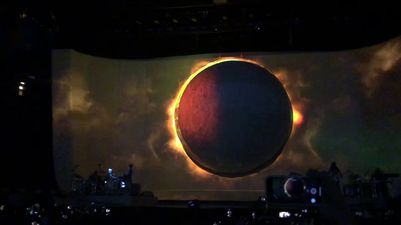 Ariana Grande Raindrops / God is a woman @ Barclays Center 6/14/19