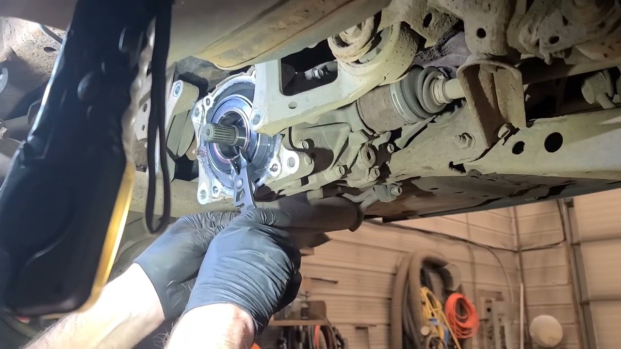 2011 Toyota Rav 4 Driveline Howl. Rear Differential Coupler Replacement