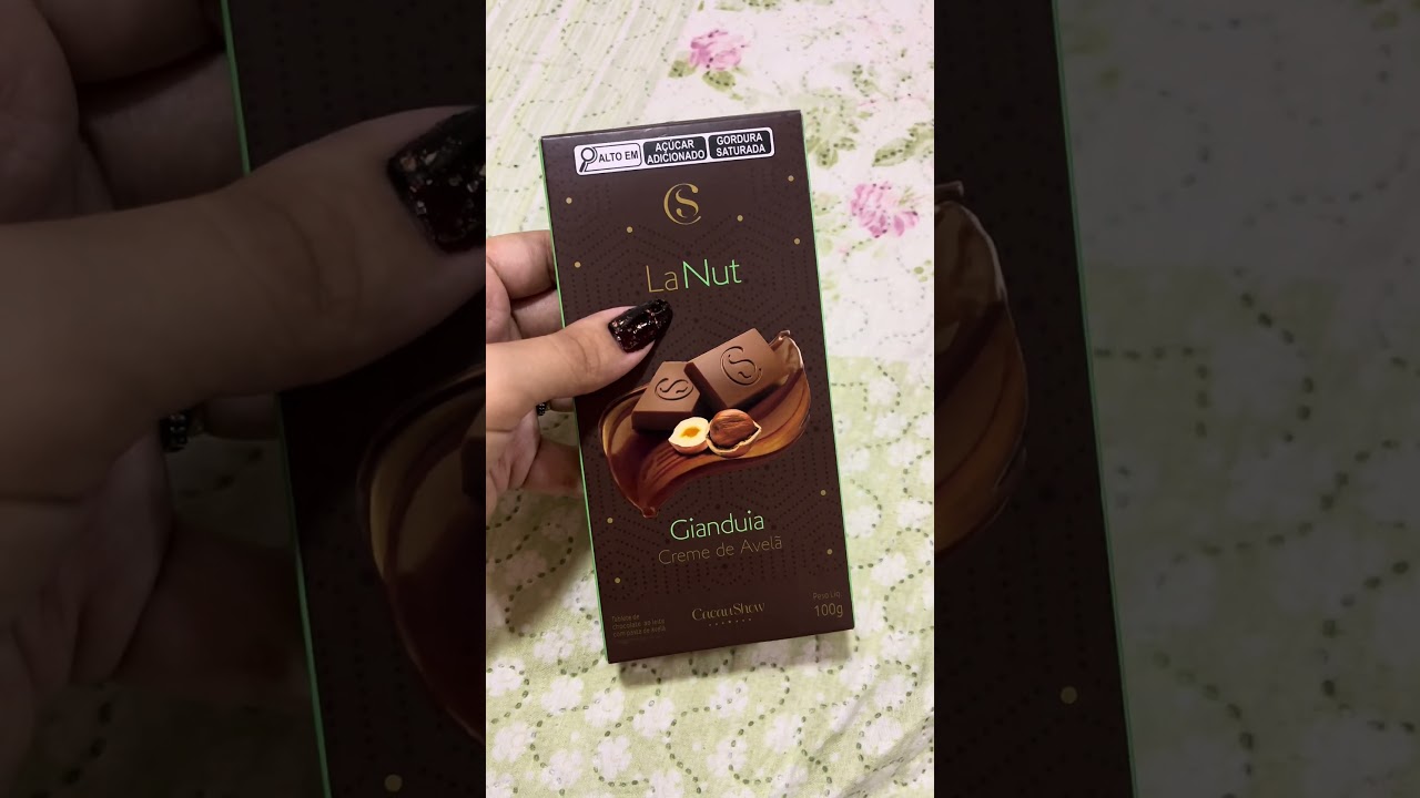 Qual chocolate vc mais gosta? Já experimentou esse da cacau show? Nutella creme de avelã doce doces