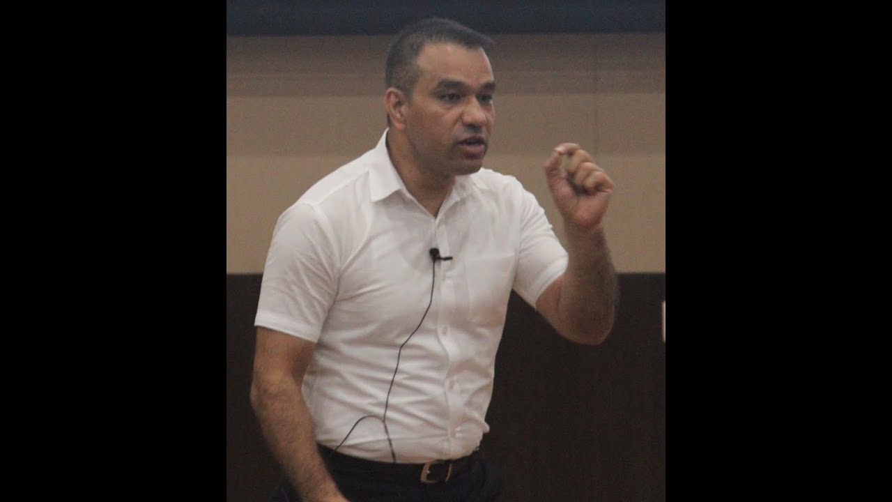 Mr. Navneet Sakera | Motivation Session | Foundation Program'17